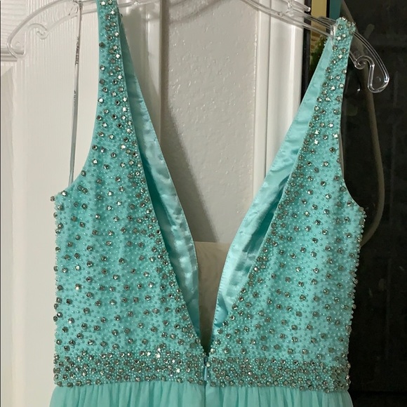 Mint green Sherri hill prom dress - Picture 4 of 4